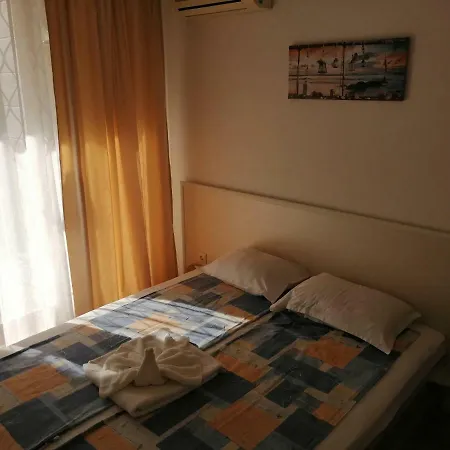 Apartament Mimi & Dari In Porto Paradiso